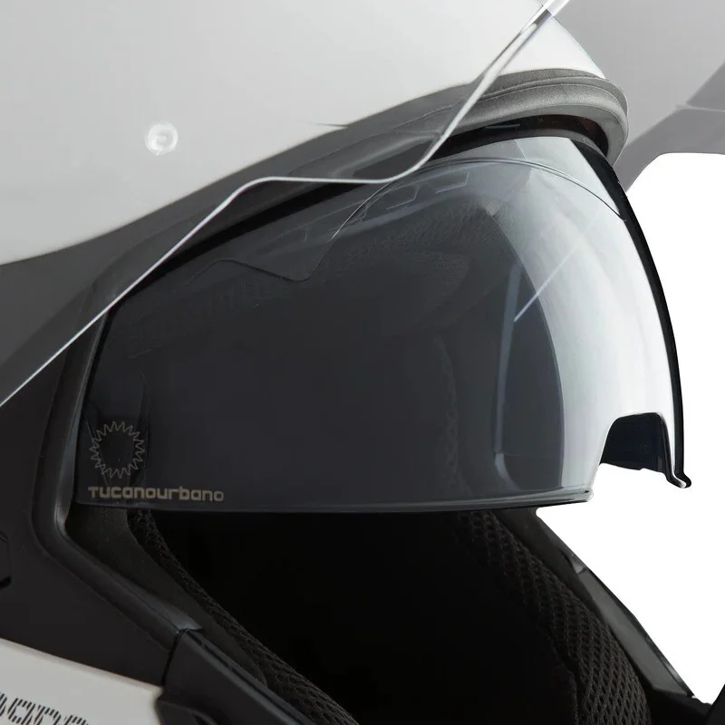 Visierino Parasole Tucano Urbano per Casco HYPERLINK Soddisfatti O Rimborsati