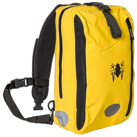Sconto Zaino compatto Amphibious One Nero 10Lt