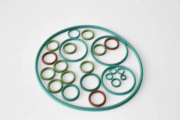 245501 - SERIE GUARNIZIONI TESTA O-RING COMPLETA APE TM 703 D-POKER DIESEL-CAR MAXI DIESEL ORIGINALE PIAGGIO Bestseller