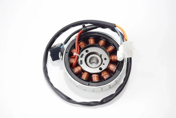 Miglior Prezzo AP2RBA000075 - VOLANO COMPLETO DI STATORE SCARABEO DITECH 50 2000>2004