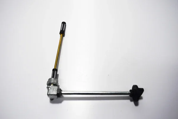 Prezzo Ridotto AP8201676 - RUBINETTO CON GUARNIZIONE RS 50CC 93>95