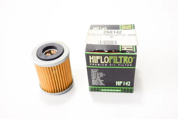 260142 - FILTRO OLIO HIFLO HF142 PER YAMAHA 250TT- YZF 400 - TM MX F - Offerta
