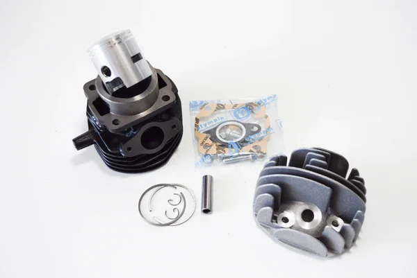 71040T3 - CILINDRO CPL DIAM.47 VESPA-APE 50 Non Perdere