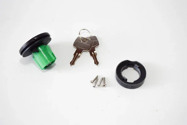 Compra Oggi Stesso 5483 - TAPPO SERBATOIO CARBURANTE PICCOLO APE50