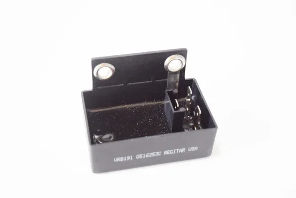 Compra Oggi Stesso 178688 - REGOLATORE MOTO GUZZI/BMW/BENELLI