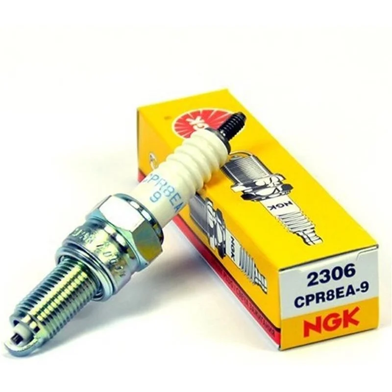 Candela NGK CPR8EA-9 Spedizione Espresso